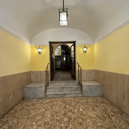 Host Hostel