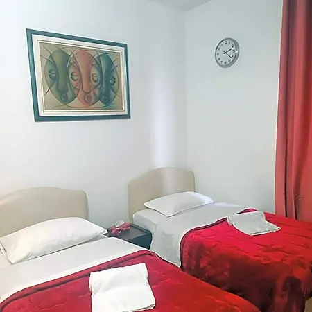 Host Hostel