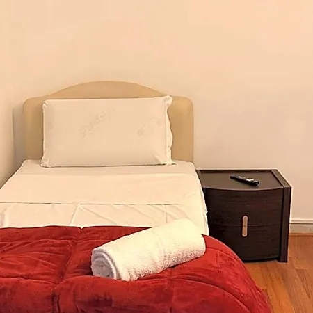 Host Hostel Rome