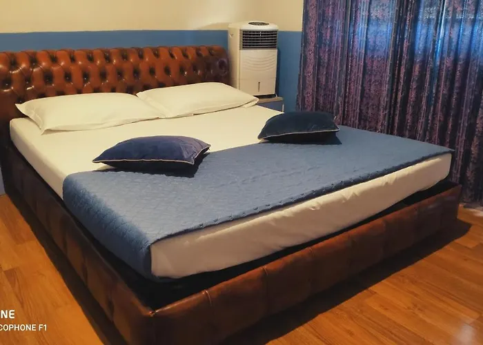 Host ホステル ローマ