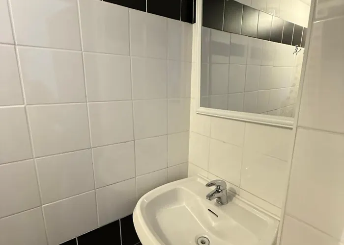 Host ホステル ローマ