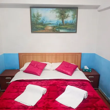 Host Řím